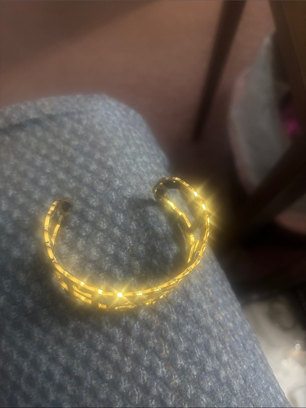 Beautiful bangle - Picture 3 of 3